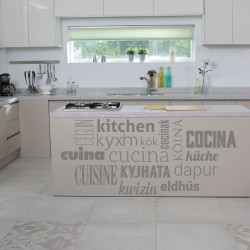 Küchenaufkleber in verschiedenen Sprachen