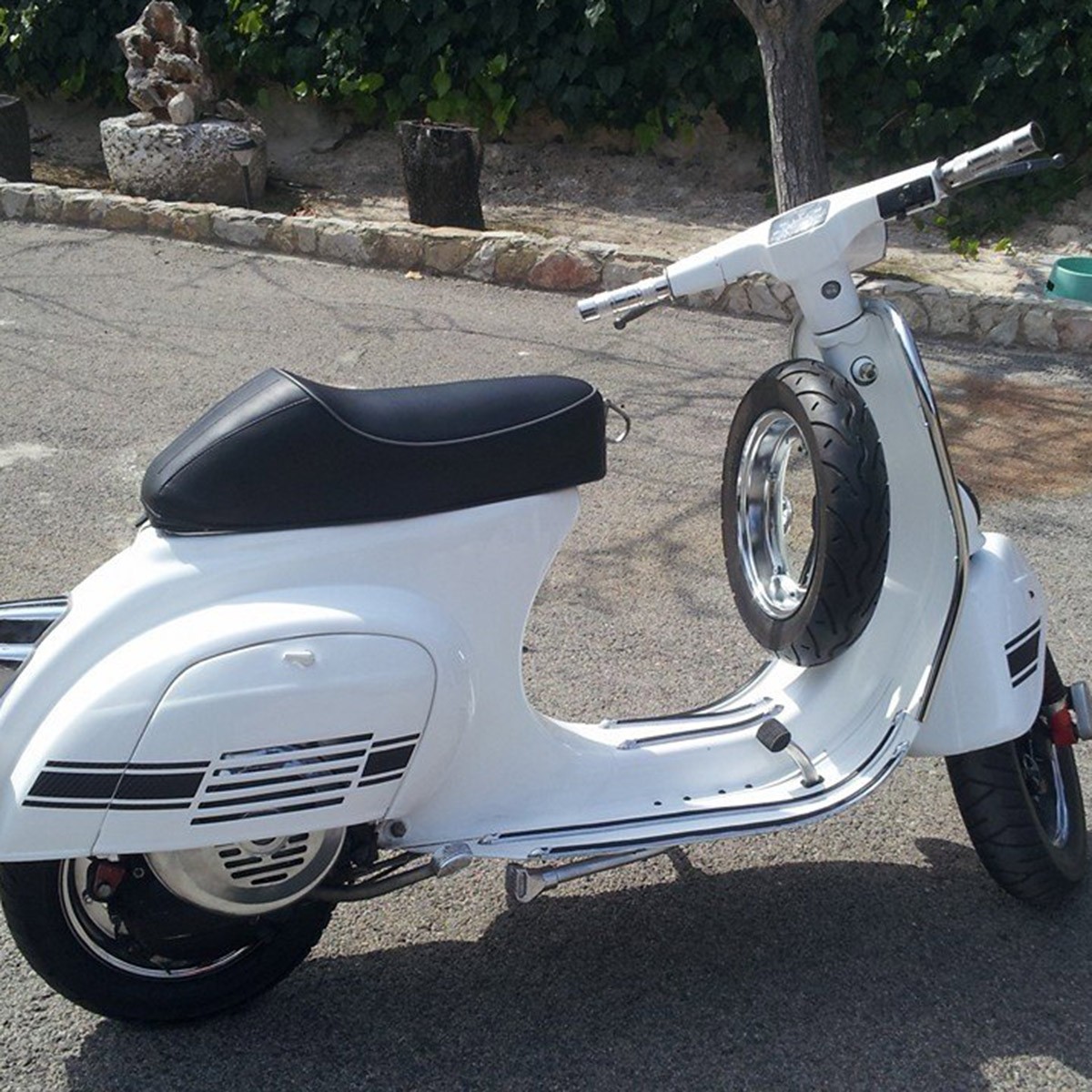 Aufkleber für klassische Frühlingsvespa